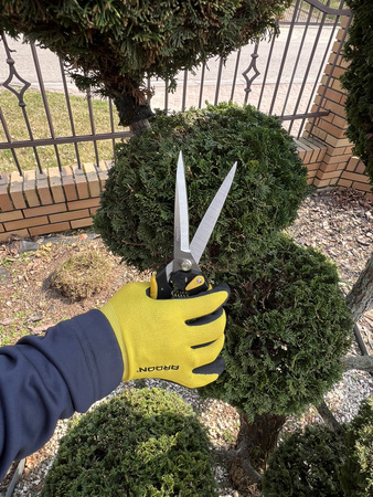 Sekator ogrodniczy V100 MAMUTH